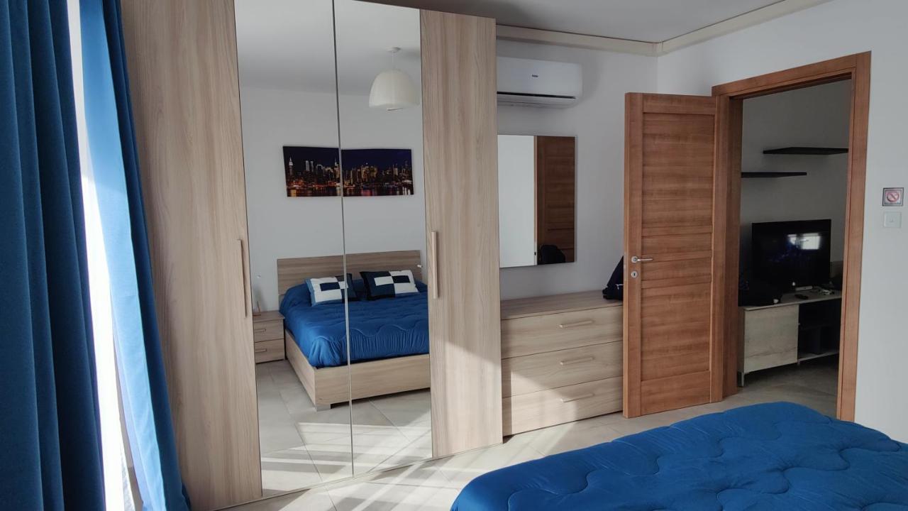 Salina Wharf, Block E, N.27 By Crysalex Appartement *